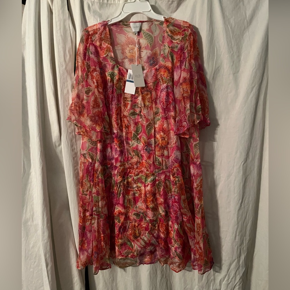 NWT floral sheer Johnny was w/inner slip